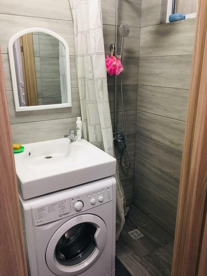 Apartment On Pedagogicheskaya オデッサ エクステリア 写真